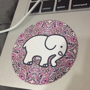 Meet your Posher, Mia